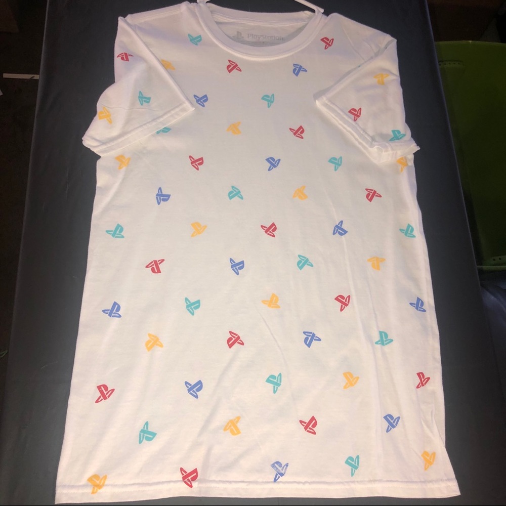 Playstation logo allover print tee